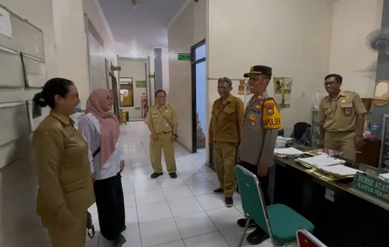 kasus-bayi-dibuang-di-halaman-rumah-warga-jombang-terungkap,-orangtua-pasangan-pelajar