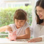 bukan-cuma-menabung,-psikolog-ungkap-cara-membentuk-anak-bijak-soal-uang-sejak-kecil