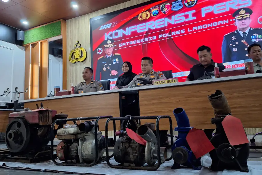 polres-lamongan-ringkus-“hama-tambak”-asal-gresik,-beraksi-di-53-tkp-pencurian-mesin-disel
