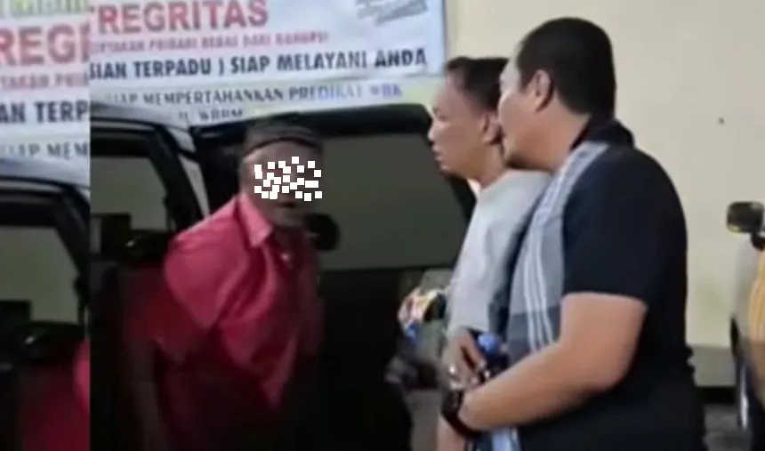 kakek-di-jombang-dibekuk-polisi-usai-bakar-toko-tetangga-karena-sakit-hati
