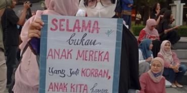hari-kebangkitan:-rupiah-melemah-dan-anak-muda-kehilangan-arah