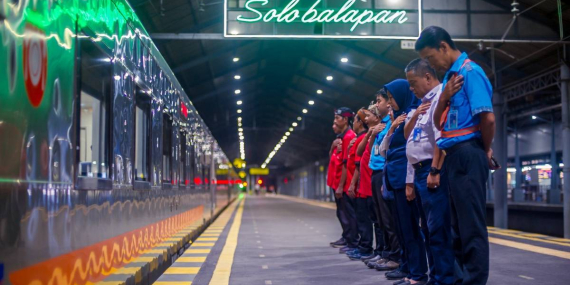 ka-joglosemarkerto-makin-diburu,-jadi-andalan-mobilitas-mahasiswa-hingga-wisatawan