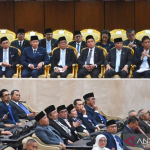 presiden-perintahkan-menteri-bersihkan-pungli-dan-korupsi-di-birokrasi