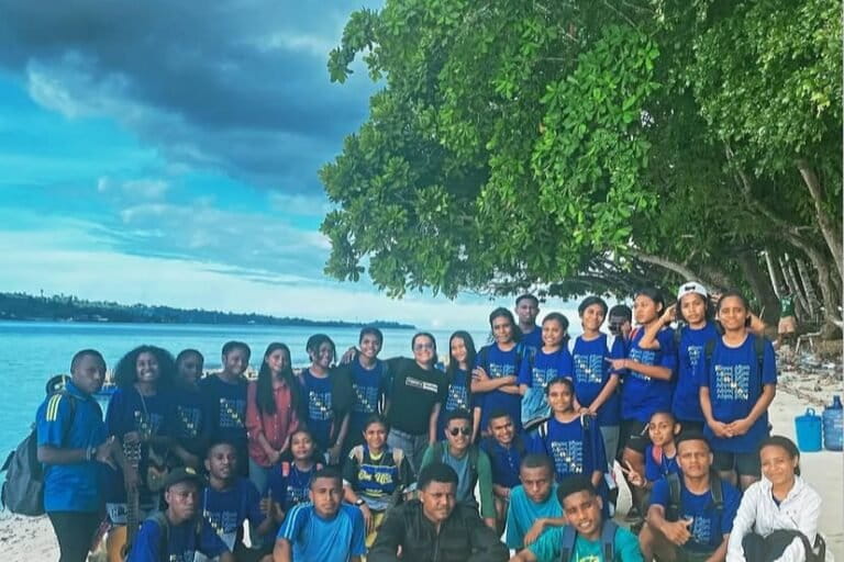 selina-aurora,-upaya-merawat-ingatan-papua