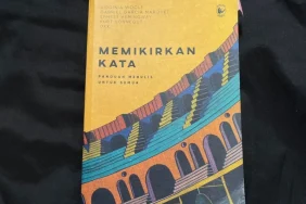 memikirkan-kata:-nasihat-menulis-nonfiksi-dari-m.l-stein