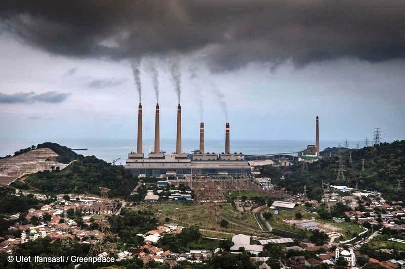 ri-tambah-pltu-saat-dunia-mundur-dari-batu-bara,-ada-apa-dengan-transisi-energi?