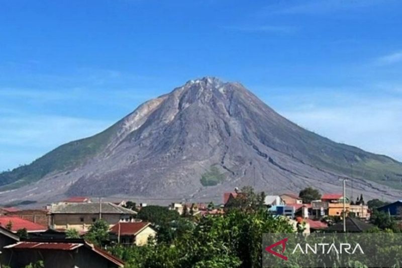 badan-geologi:-waspada-peningkatan-aktivitas-gunung-sinabung