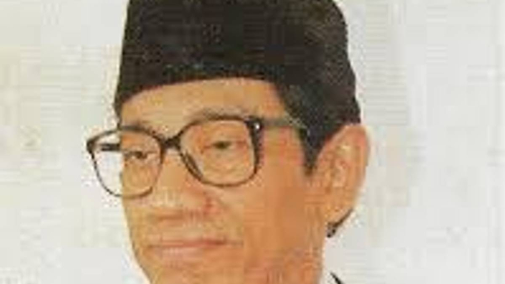 cendana-pun-dihitung-pajaknya:-mengenang-mar’ie-muhammad-yang-tak-bisa-disetir