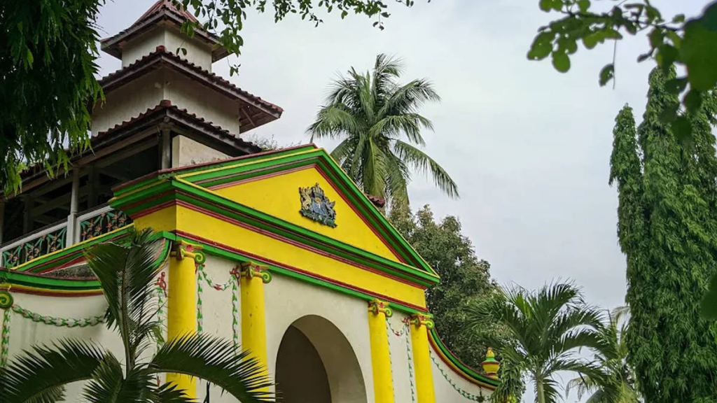 museum-keraton-sumenep,-jejak-kejayaan-kerajaan-sumenep-dari-abad-ke-18