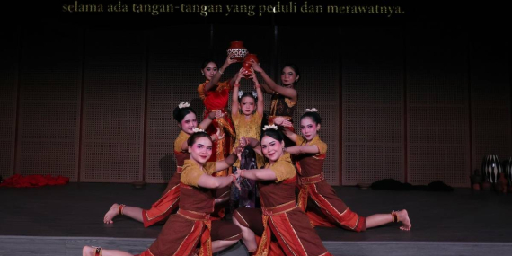 tari-obah-gerabah-dan-cerita-para-pengrajin-yang-jarang-dapat-panggung