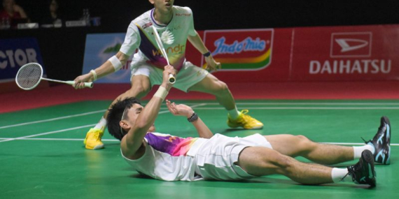 raymond/joaquin-absen-dari-singapore-open-2026-akibat-cedera-lutut