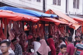 tradisi-meugang-jelang-idul-adha,-pemkot-banda-aceh-gelar-pasar-murah-daging