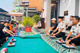 lapas-tuban-gelar-makan-bersama-warga-binaan,-olahan-daging-kurban-jadi-sajian-utama
