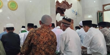 khutbah-jumat:-ketika-diam-tak-lagi-emas