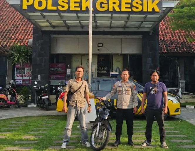 polisi-gresik-bekuk-dua-pelaku-curanmor-dalam-24-jam,-warna-motor-sempat-diubah