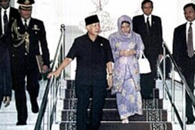 polemik-sapi-kurban-presiden:-dari-banpres-prabowo-hingga-tradisi-politik-kurban-era-soeharto