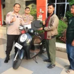 komplotan-curanmor-dan-begal-gresik-tumbang,-polisi-kembalikan-motor-korban-tanpa-biaya