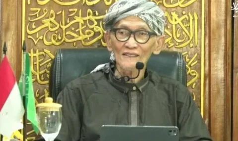 kiai-miftah:-ada-kasih-sayang-allah-di-setiap-ujian-hidup-manusia
