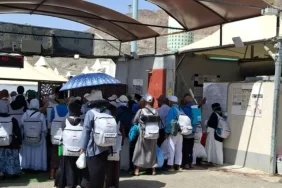cerita-haji:-latihan-dan-uji-kesabaran-di-arafah-dan-mina