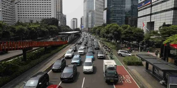peringatan-hari-lahir-pancasila,-dpr-ingatkan-bahaya-kesenjangan-ekonomi