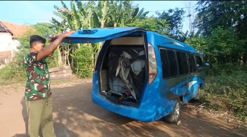 dugaan-penimbunan-bbm-di-probolinggo,-kades-pohsangit-leres-sebut-bukan-solar-subsidi
