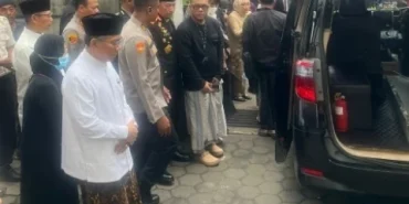 ketum-pbnu,-ketua-mpr,-kapolri,-dan-menteri-pppa-melayat-kiai-adib