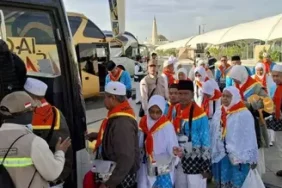 rangkaian-ibadah-haji-selesai,-jemaah-gelombang-pertama-tiba-di-indonesia-hari-ini