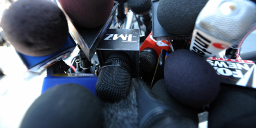 tmz-descends-on-washington-in-a-test-of-whether-tabloid-tactics-can-serve-the-public-interest