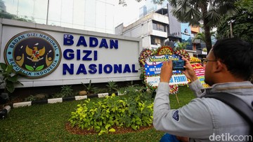eks-kepala-bgn-dadan-hindayana-resmi-jadi-tersangka-korupsi-mbg