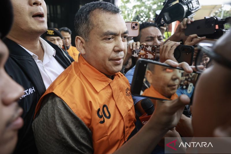 wamen-imipas-silmy-karim-dan-tujuh-asn-ditahan-kpk-atas-dugaan-pemerasan
