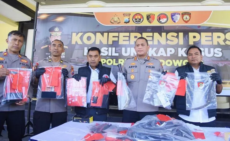 rampok-sadis-yang-bekap-dan-pukul-korban-pakai-celurit-berhasil-ditangkap-polres-bondowoso