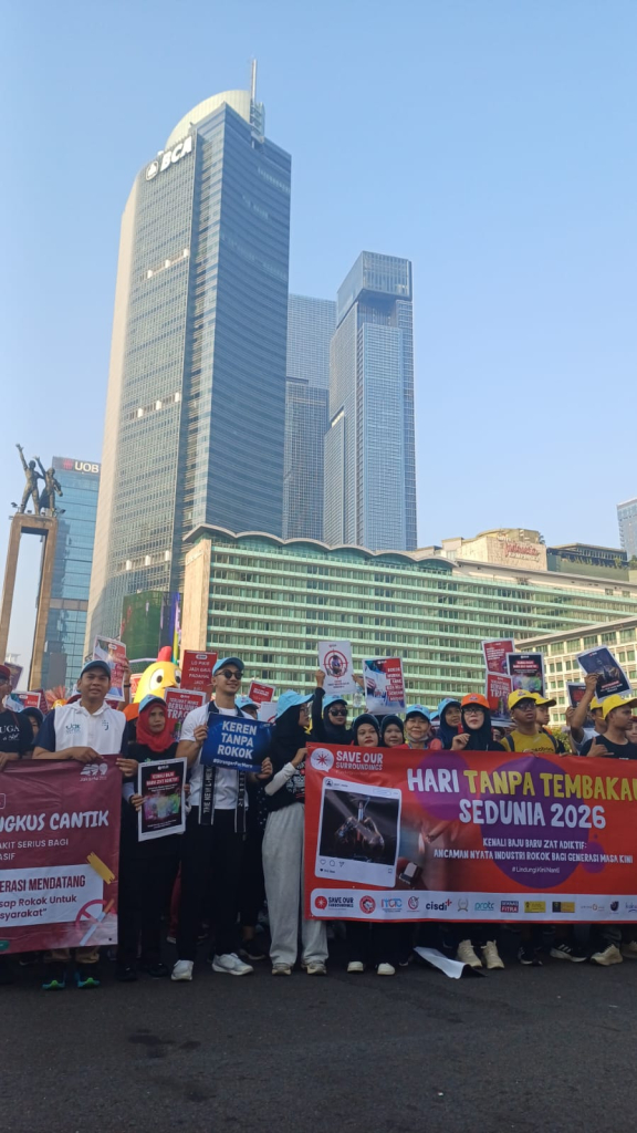 koalisi-sos-rayakan-hari-tanpa-tembakau-sedunia-di-car-free-day-jakarta