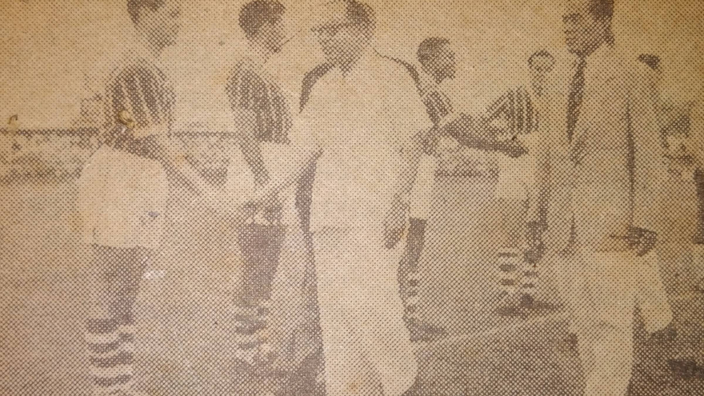 pandeka-minang,-kala-psp-padang-benamkan-klub-mozambik-di-stadion-banteng-pada-akhir-1955