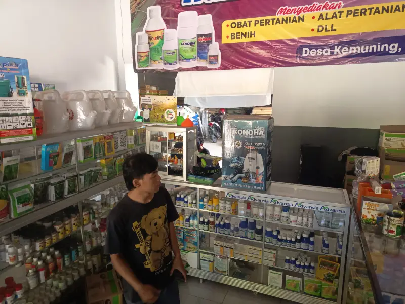 diduga-gendam-lagi,-2-wna-sasar-toko-pertanian-di-sambit-ponorogo