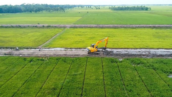 walhi-bongkar-klaim-swasembada-dan-penurunan-harga-beras