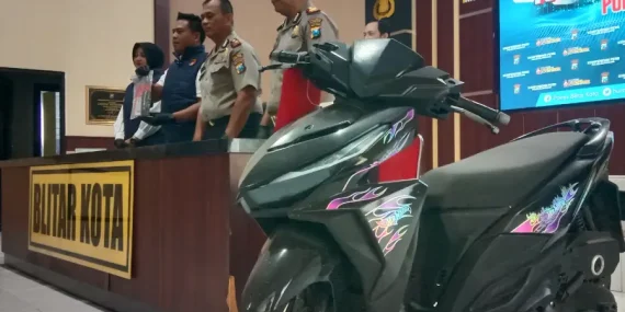 Kenalan Lewat Aplikasi OMI, Remaja di Blitar Dijebak Komplotan Pemeras, iPhone Dirampas