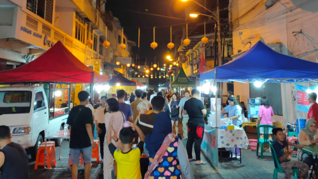 pasar-semawis, wisata-kuliner-malam-akhir-pekan-di-jantung-pecinan-semarang