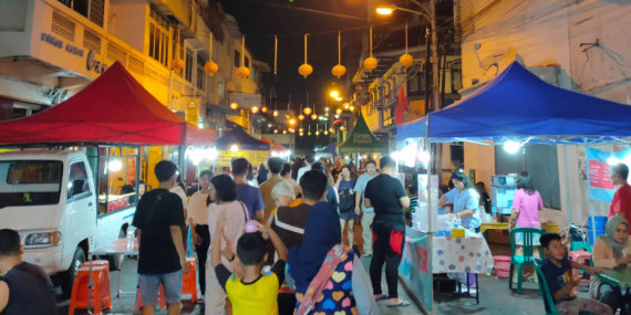 Pasar Semawis, Wisata Kuliner Malam Akhir Pekan di Jantung Pecinan Semarang