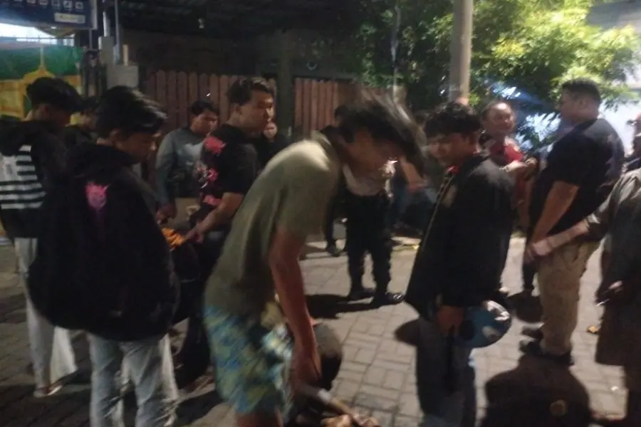 malam-pengesahan-pesilat-di-surabaya-diwarnai-aksi-pengeroyokan,-3-orang-dikabarkan-jadi-korban