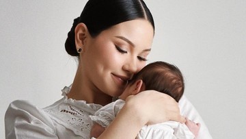 rayakan-1-th-pernikahan,-alyssa-daguise-unggah-momen-nikmati-asuh-baby-soleil-di-masa-postpartum