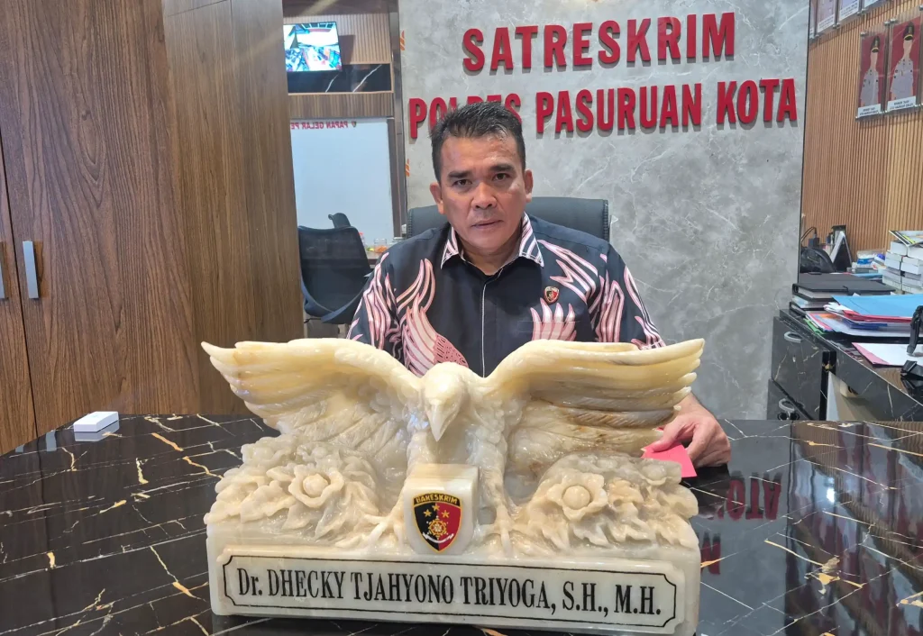 mengaku-makelar-kasus-narkoba,-buron-oknum-lsm-dan-wartawan-gadungan-diringkus-polisi