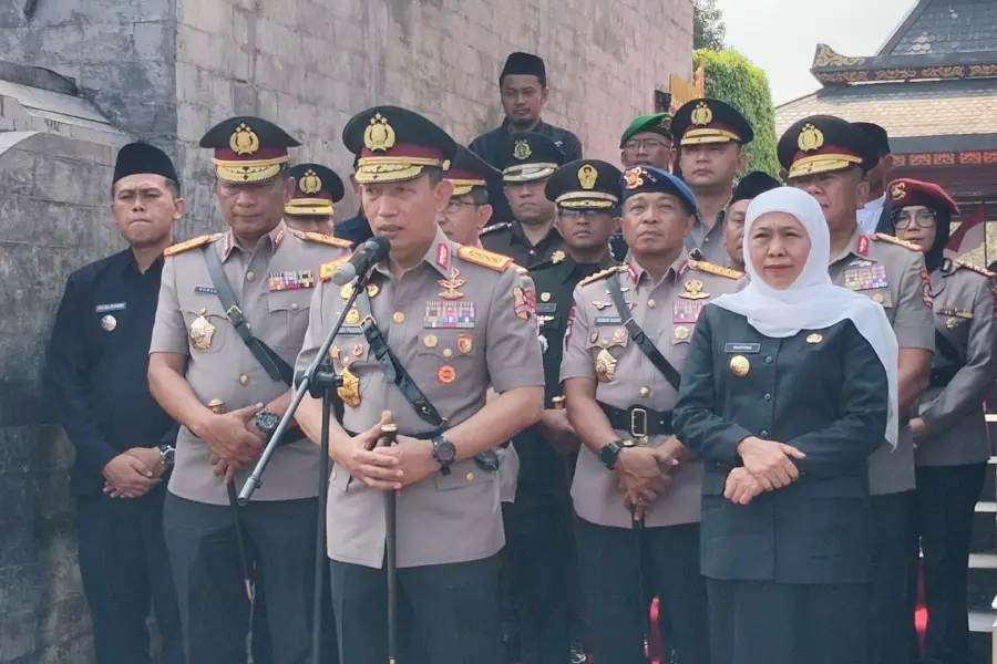 roy-suryo-dan-dr.-tifa-ditangkap,-ini-penjelasan-kapolri