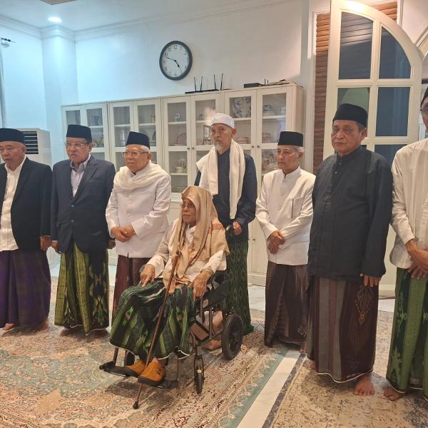 13-kiai-sepuh-turun-gunung:-jaga-marwah-nu,-batalkan-aturan-kontroversial-ahwa