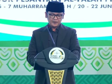 gus-hasbi-ploso:-kiai-di-luar-struktur-harus-tetap-dilibatkan-dalam-menentukan-arah-nu