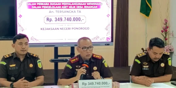 Tersangka Korupsi Aset Desa Jenangan Ponorogo, Kembalikan Kerugian Negara Rp349,7 Juta