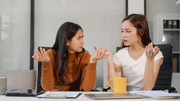 cara-mengenali-orang-kurang-kritis-dari-kalimat-yang-mereka-ucapkan