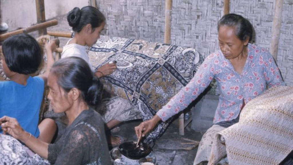 batik-show-di-jepang-pada-1972,-kenalkan-budaya-indonesia-di-negeri-sakura