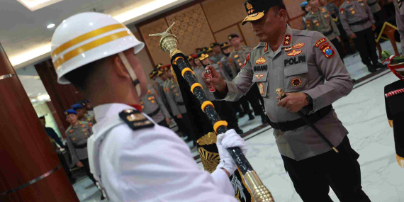 Jelang Hari Bhayangkara ke-80, Polda Jatim Teguhkan Integritas Lewat Pemuliaan Tribrata