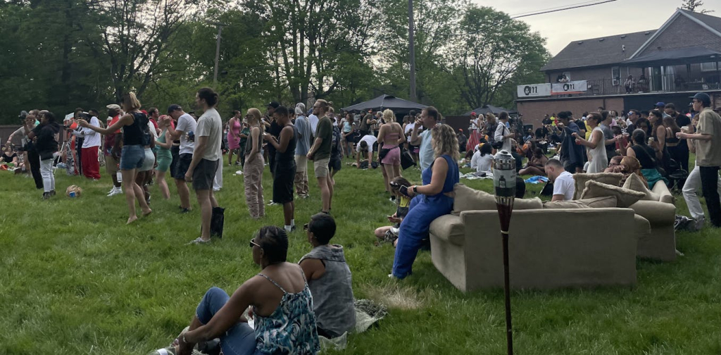 techno-tourism-in-detroit-–-what-do-visitors-owe-the-city-that-created-the-music?