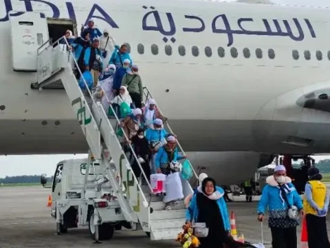 mulai-1-juli-2026,-kemenhaj-alihkan-seluruh-penerbangan-umrah-dan-haji-khusus-ke-terminal-2f 